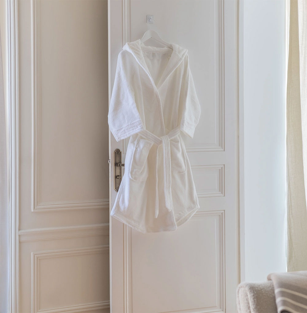 Hooded Robe 2