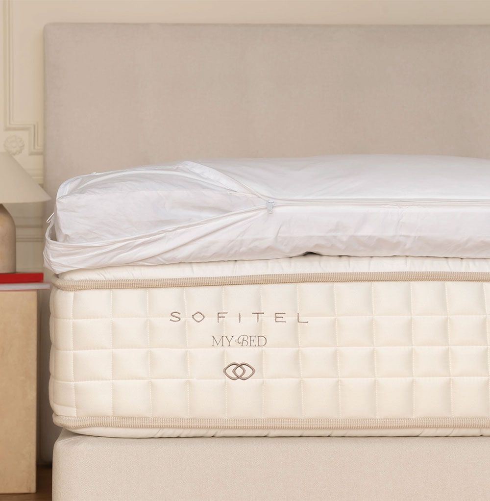 Featherbed Protector