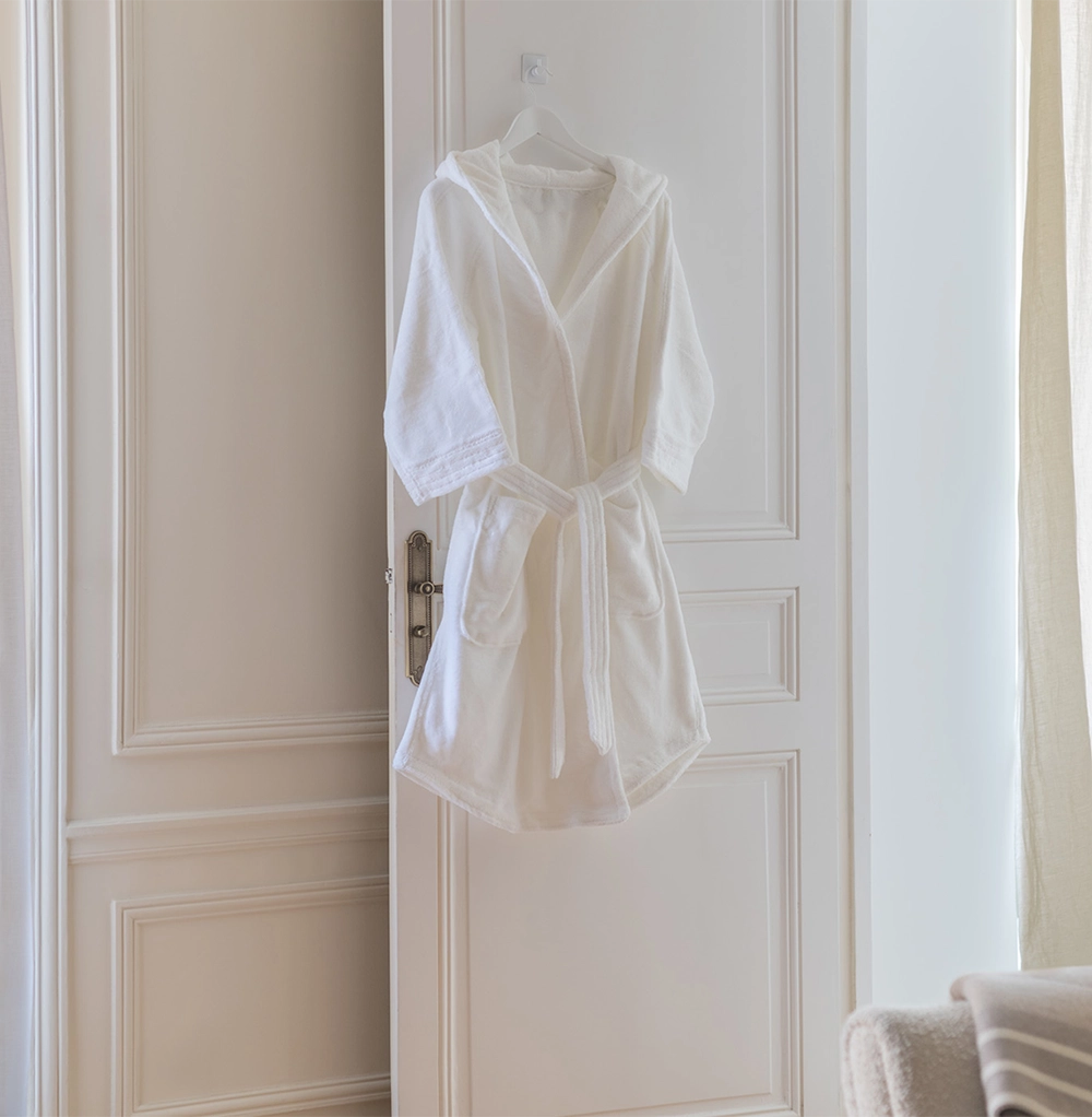 Hooded Robe 2
